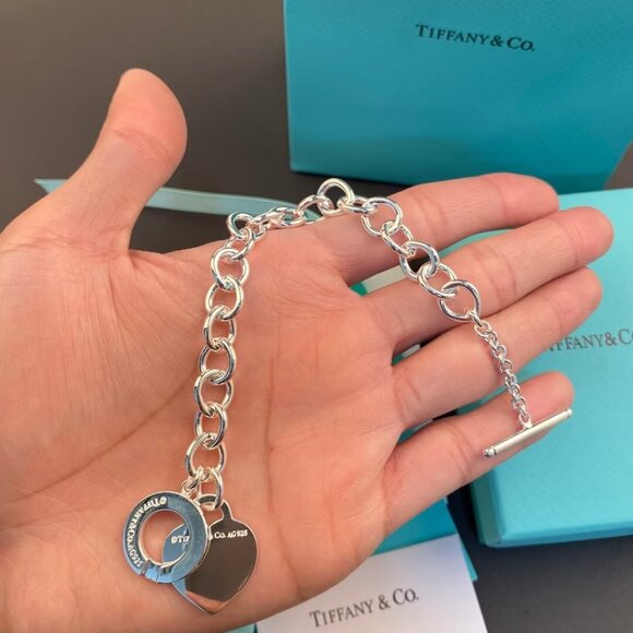 Tiffany & Co Silver T Wire Bracelet - Picture 5 of 6